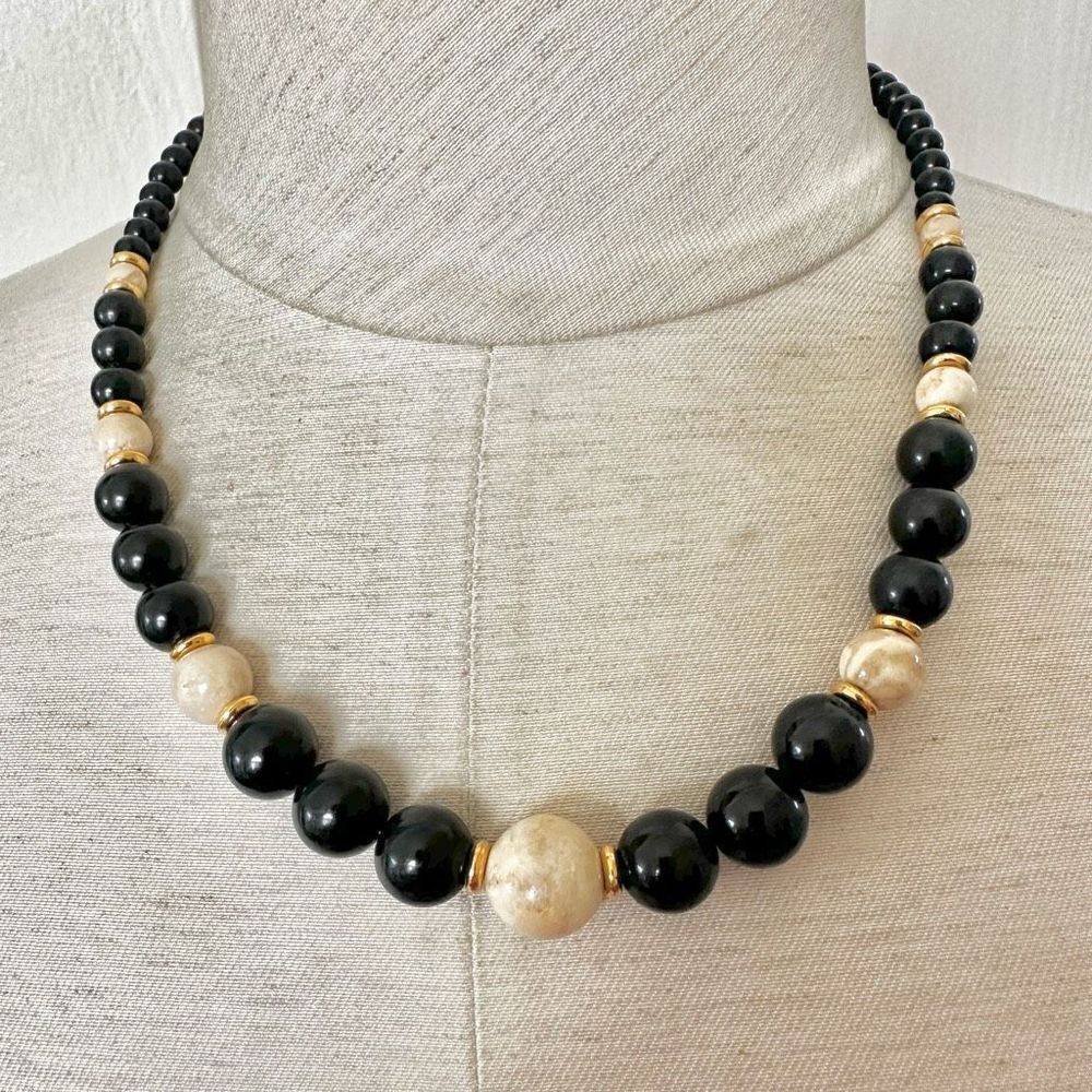 Napier black and cream beaded necklace